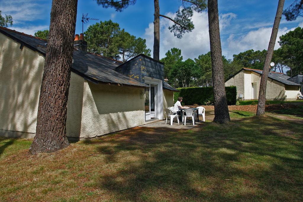 Domaine De Tremelin Hotel Iffendic Exterior photo